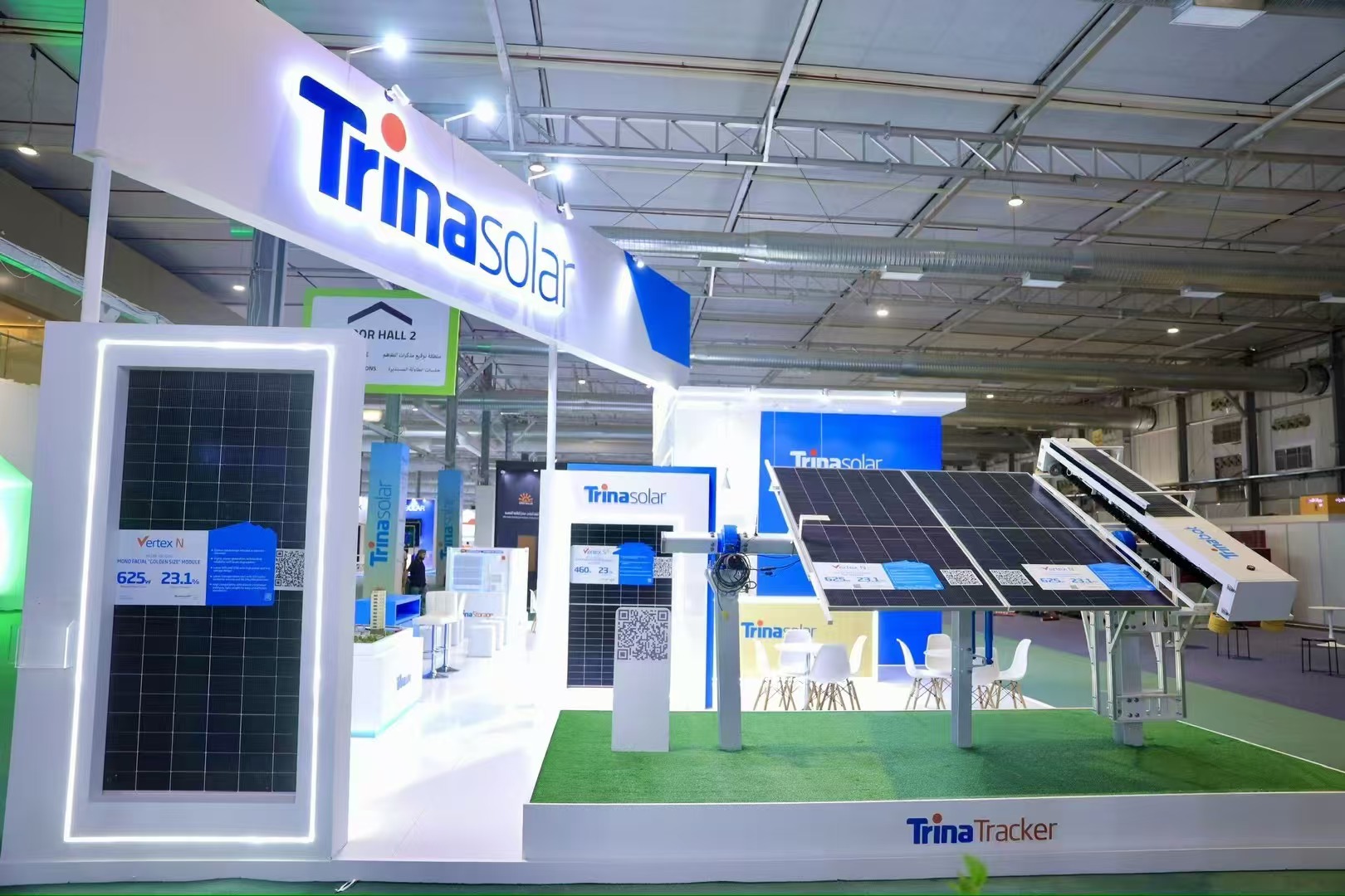 Trinabot携手Tracker亮相KSA，助力中东绿色能源可持续发展